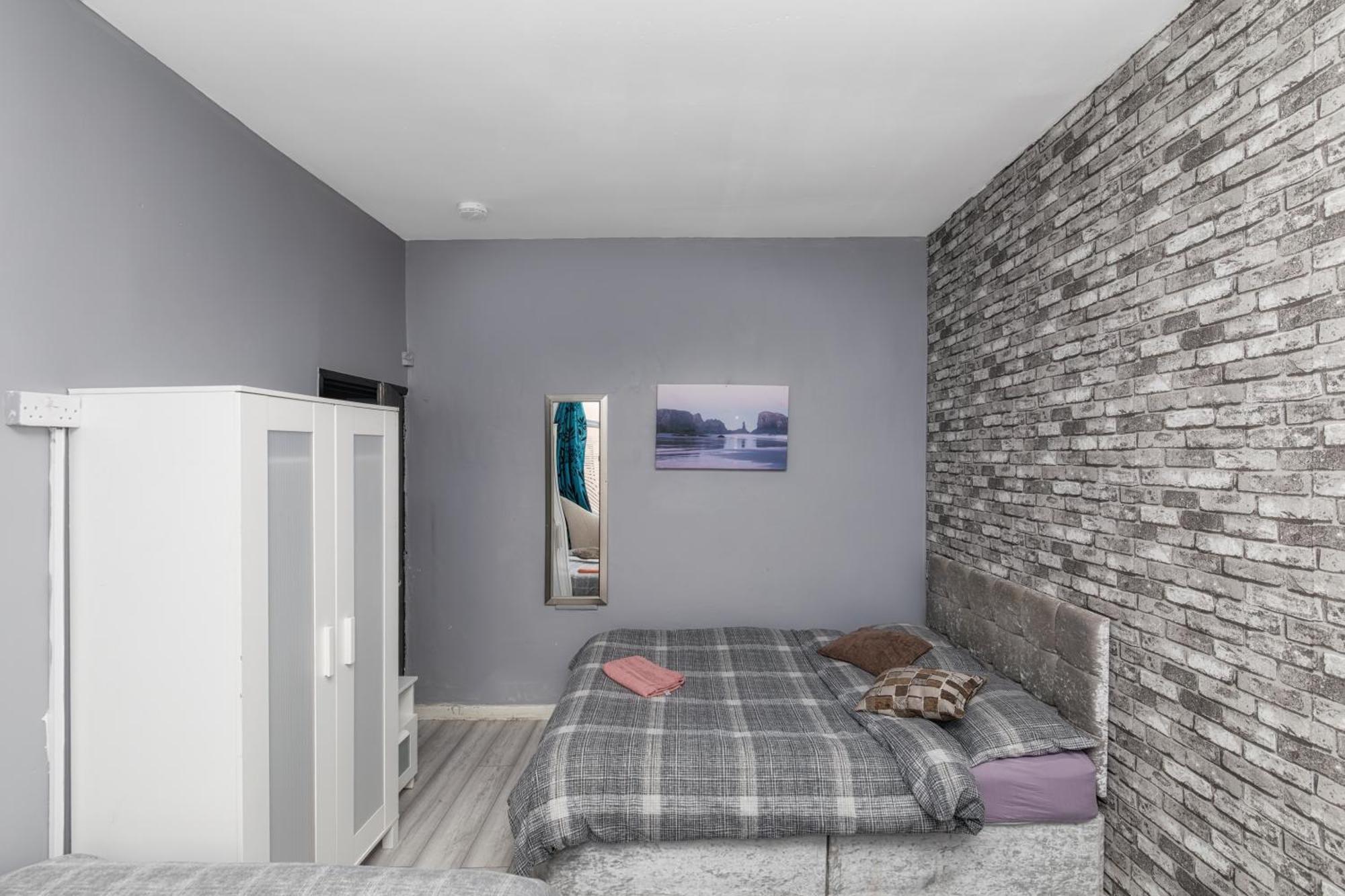 Newcastle City Centre Super Spacious Town House Free Parking And Wi-Fi Ngoại thất bức ảnh
