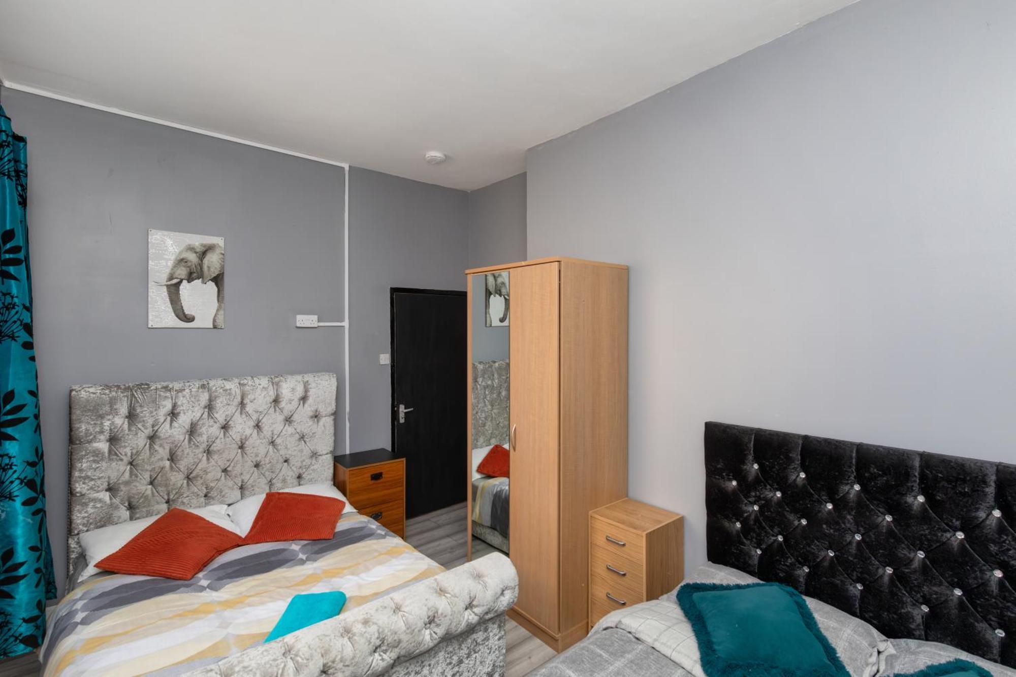 Newcastle City Centre Super Spacious Town House Free Parking And Wi-Fi Ngoại thất bức ảnh