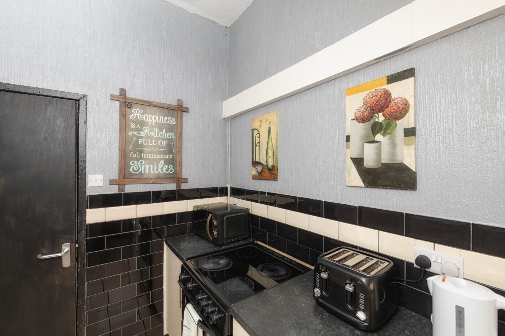 Newcastle City Centre Super Spacious Town House Free Parking And Wi-Fi Ngoại thất bức ảnh