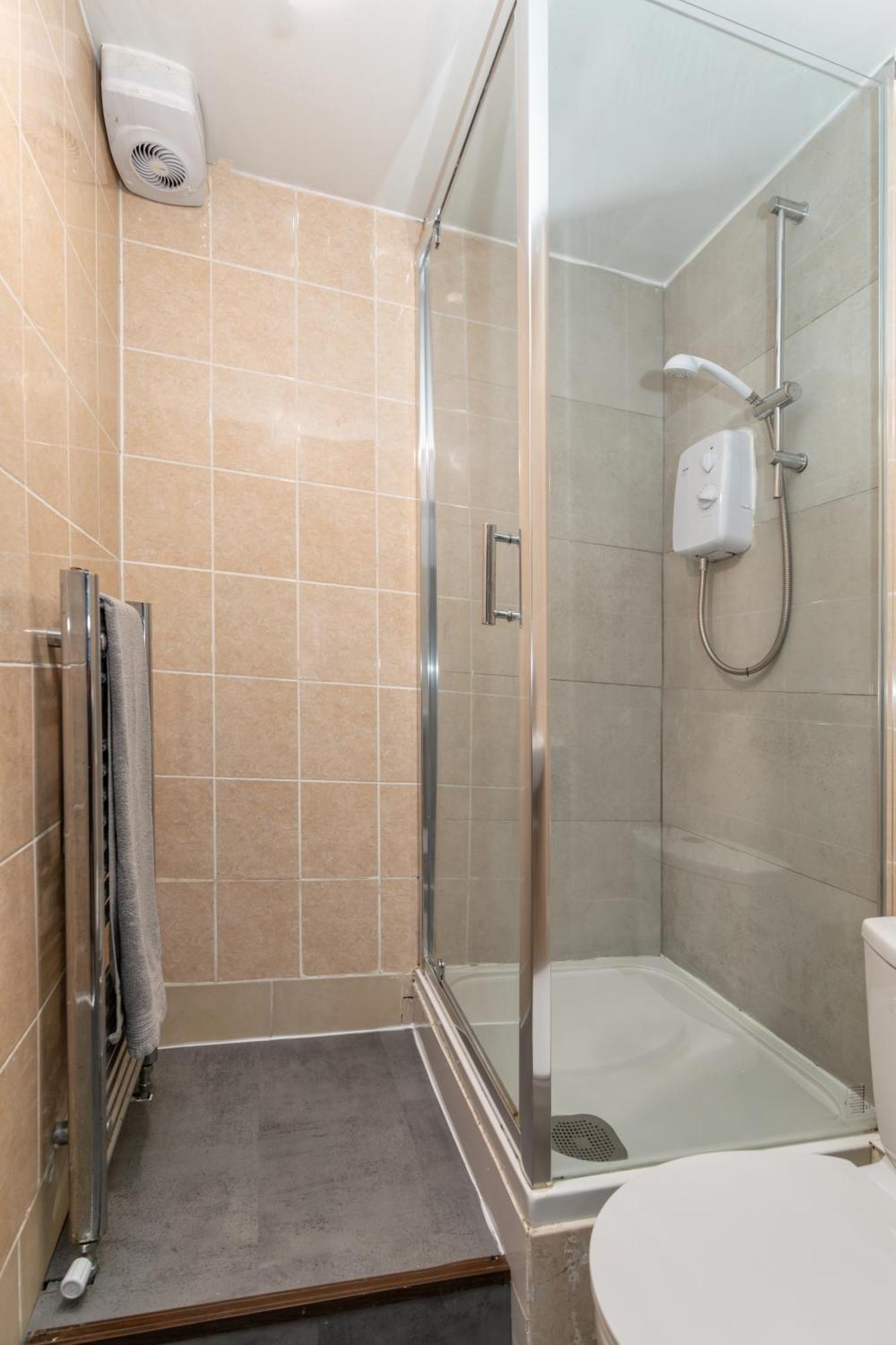 Newcastle City Centre Super Spacious Town House Free Parking And Wi-Fi Ngoại thất bức ảnh